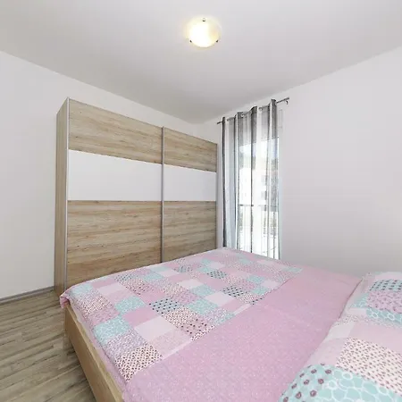 Apartment Marijana Preko